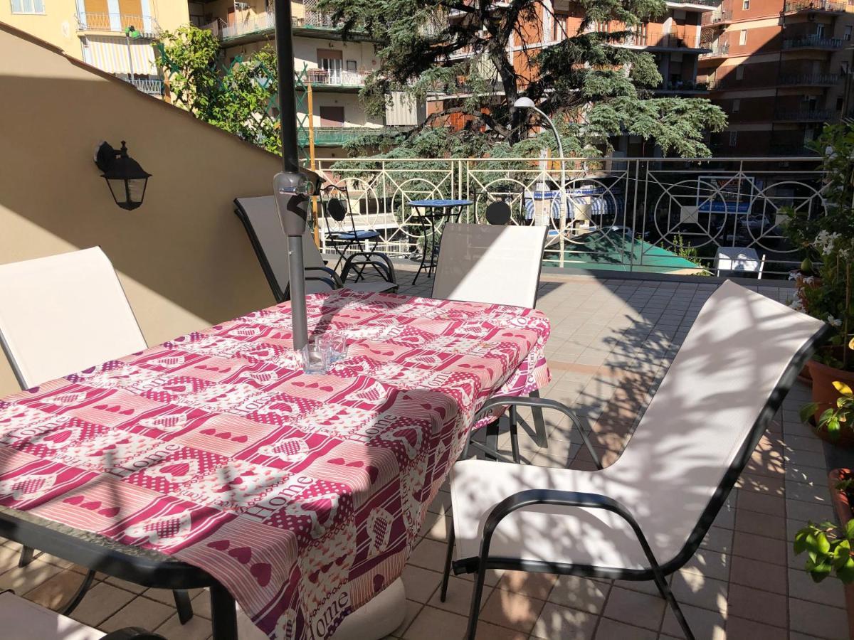 Stabia Holiday House Castellammare di Stabia Eksteriør bilde